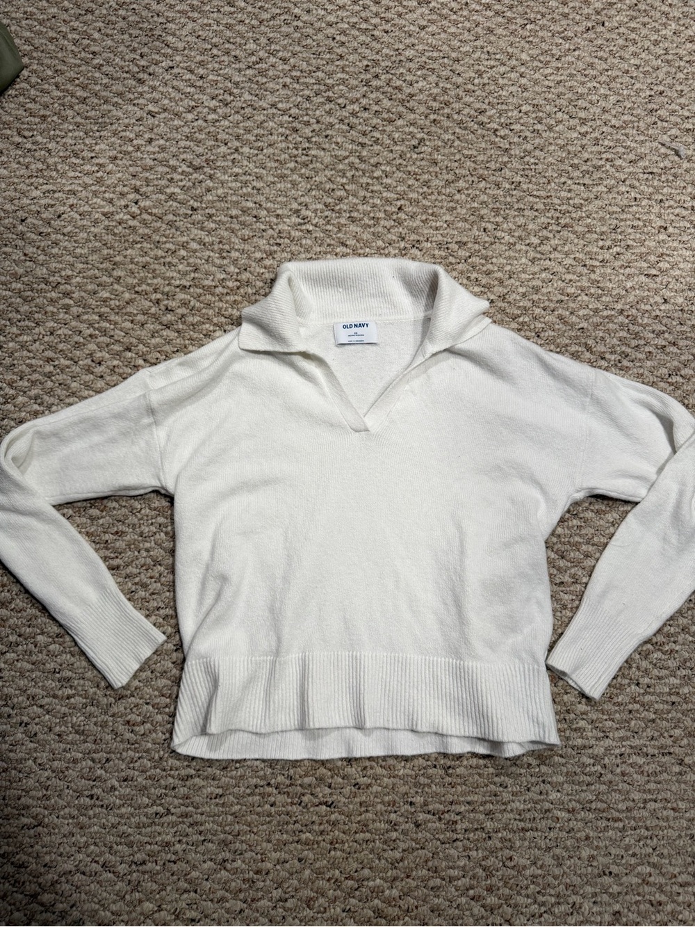 Old Navy Womens White Collared V-Neck Sweater
